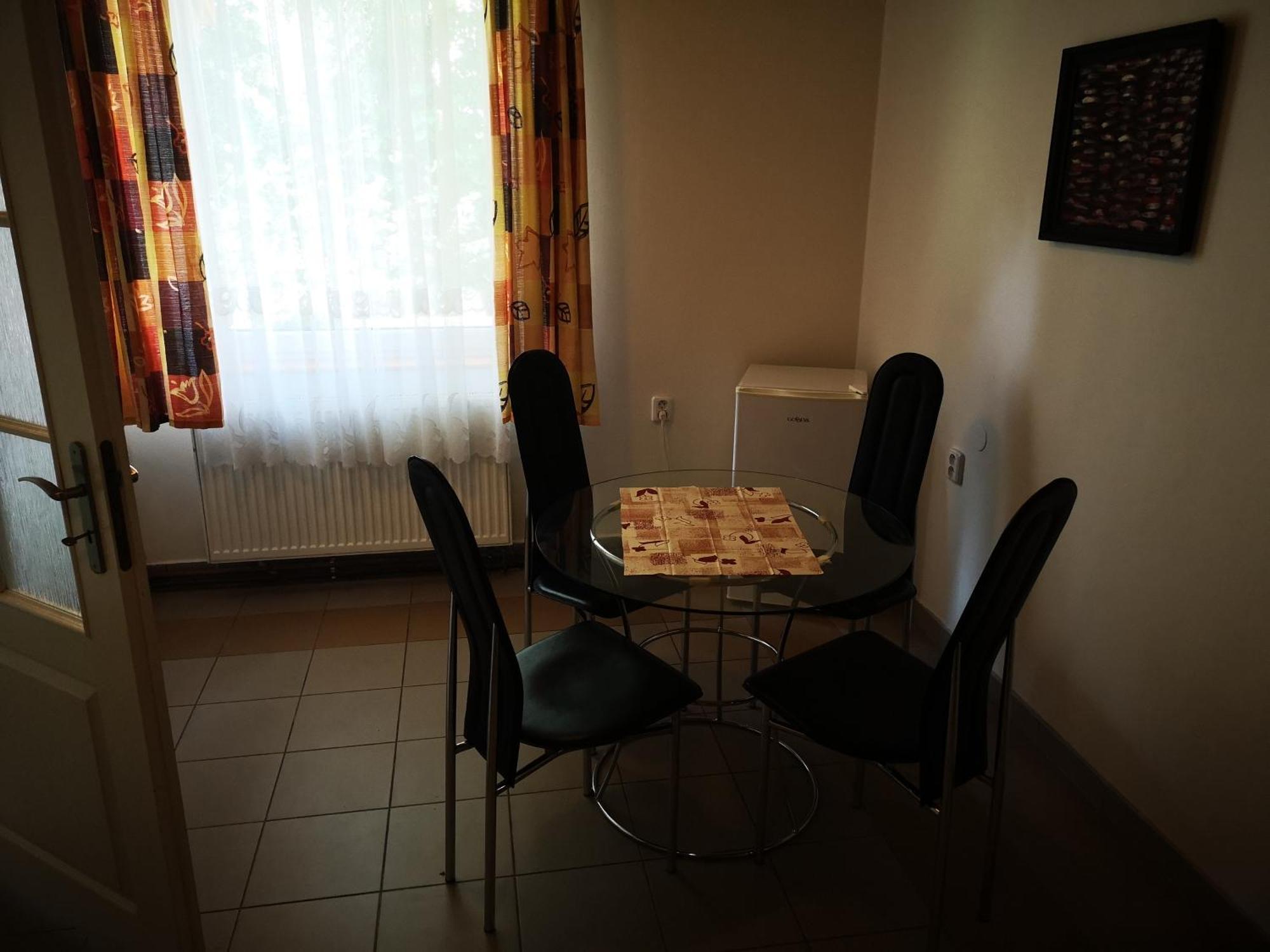 Green Apartments Lustenice 部屋 写真